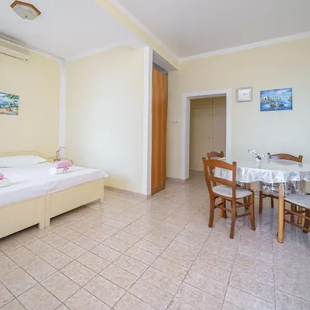 Antovesa Vodice
